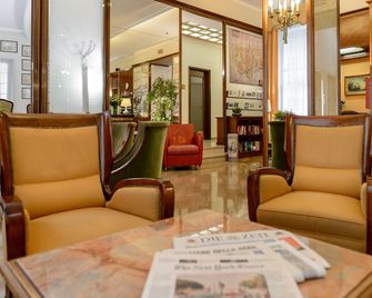 Hotel Continental - Treviso - Lobby