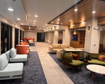 Comfort Inn Downtown Charleston - Charleston - Lobby