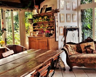 La Traversina - Stazzano - Comedor