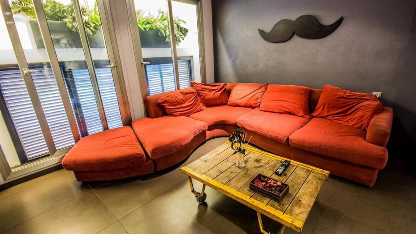 Don Moustache Boutique Hostel