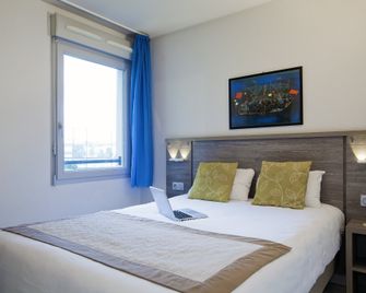 Séjours & Affaires Clermont Ferrand Park République - Clermont-Ferrand - Chambre