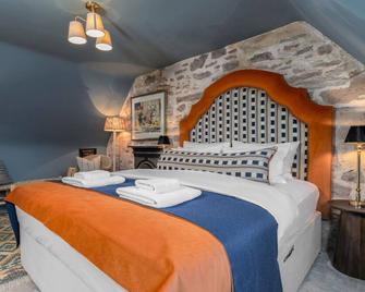 The Unique Cathedral Hideaway - Stirling - Bedroom