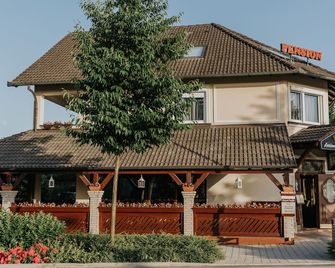 Korona Pension and Restaurant - Hévíz - Building