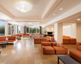 Elea Beach Hotel - Dassia - Lounge