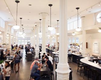 Art Gem In Historic District Of New Orleans, cozy and elegant - Nueva Orleans - Restaurante