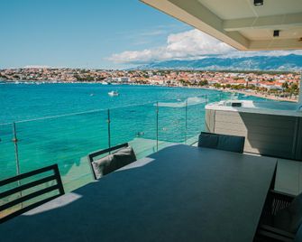 Kaneo beach hotel Novalja - Novalja - Balcony