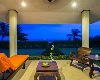 Baan Tawan Chai - Ko Samui - Patio