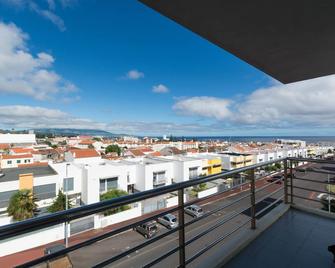 Paim Apartment - Ponta Delgada - Balcony