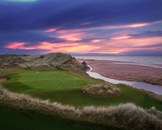 MacLeod House & Lodge, Trump Aberdeen - Aberdeen