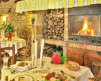 Logis Auberge La Diege - Figeac