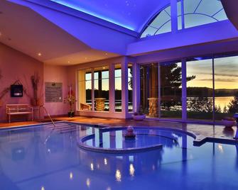 Sir Sams Inn And Spa - Eagle Lake - Piscina