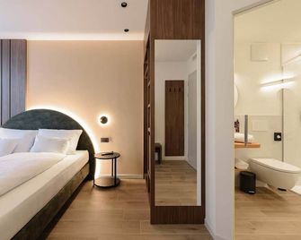 Naomi Rooms - Cortina sulla Strada del Vino - Habitación