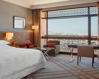 Sheraton Tunis Hotel - Túnez - Habitación