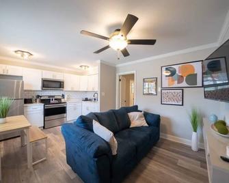 Ov Mosaic - Aloe Suite - Norfolk - Pokój dzienny