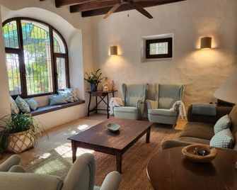 Cas Pilot - Villa With Private Pool. Free Wifi - Marratxí - Phòng khách