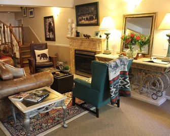 Black Bear Manor - Ouray