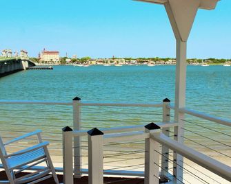 Edgewater Inn - St. Augustine - סנט אוגוסטין - מרפסת