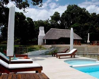 The Whaling Station Guesthouse - Plettenberg Bay - Piscina