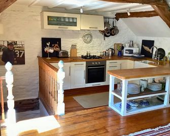 The Old Mill Devils Bridge - Ystrad Meurig - Kitchen