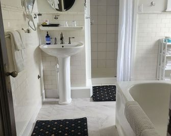 The Charles Napa, an Artfully Designed Inclusive Inn - Napa