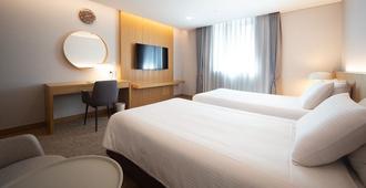 Ulsan City Hotel - Ulsan - Bedroom