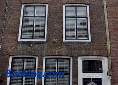 De Slapende Leeuw - Middelburg - Edificio