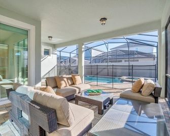 Florida Garden Luxury Home With Private Pool & Spa villa - Buena Ventura Lakes
