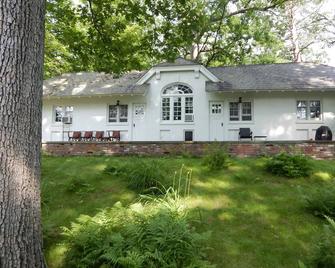 3 Br Cottage On Historic Hudson Valley Estate - Near Bard College - Germantown - Building