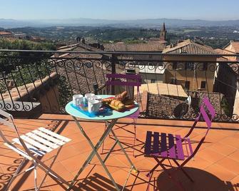 Hotel Rosalba - Perugia - Balcony