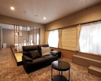 Grand Lectore Yugawara - Tkp Hotels & Resorts - Yugawara - Huiskamer
