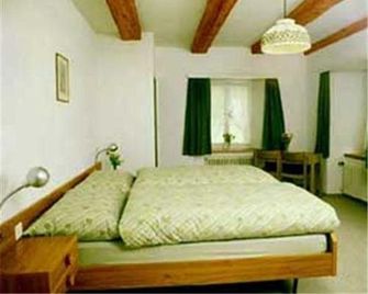 Landgasthof St. Luzisteig - Maienfeld - Bedroom