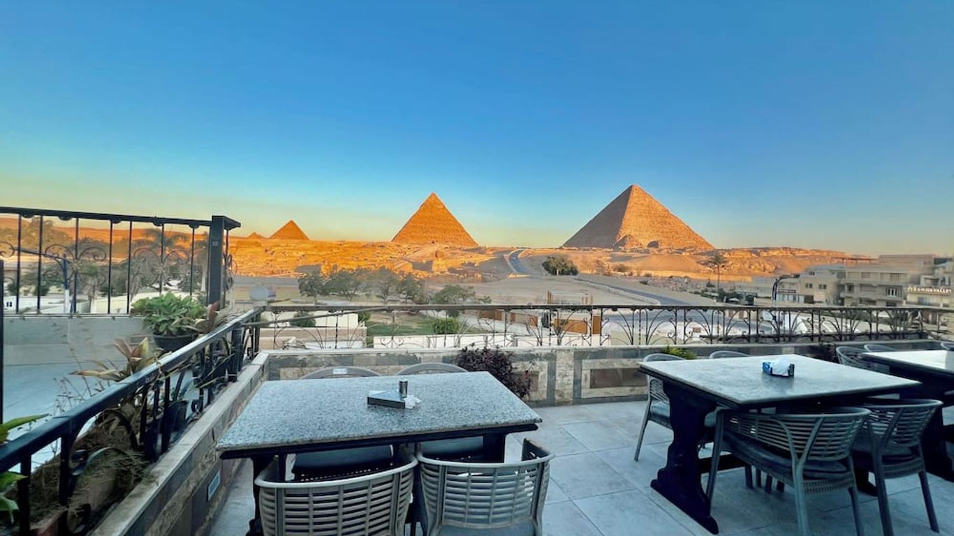 Pyramids View Inn Bed & Breakfast