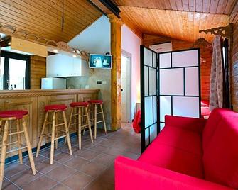 Margherita Camping & Resort - Gressoney-Saint-Jean - Sala de estar