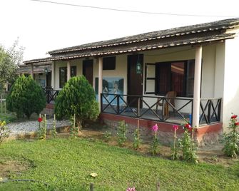 Wild Adventure Resort - Sunset Point - Sauraha