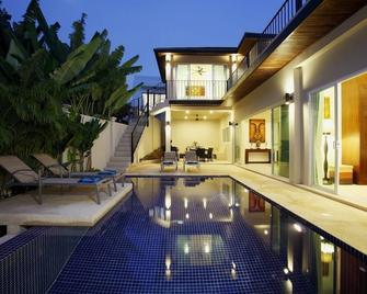 (SHA+)Topaz: 5 Rooms, pool, near beach 12 pax - Rawai - Uima-allas