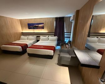 Hotel Time Johor Bahru - Johor Bahru - Bedroom