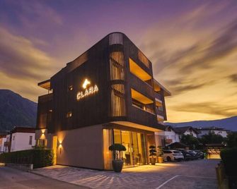 B&B Boutiquehotel Clara - Riscone - Gebouw