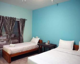 Dandeli Hill View Jungle Stay - Ganeshgudi - Bedroom