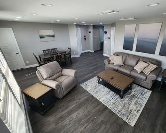 Paradise on Lake Harris Apt #202 - Leesburg - Obývací pokoj
