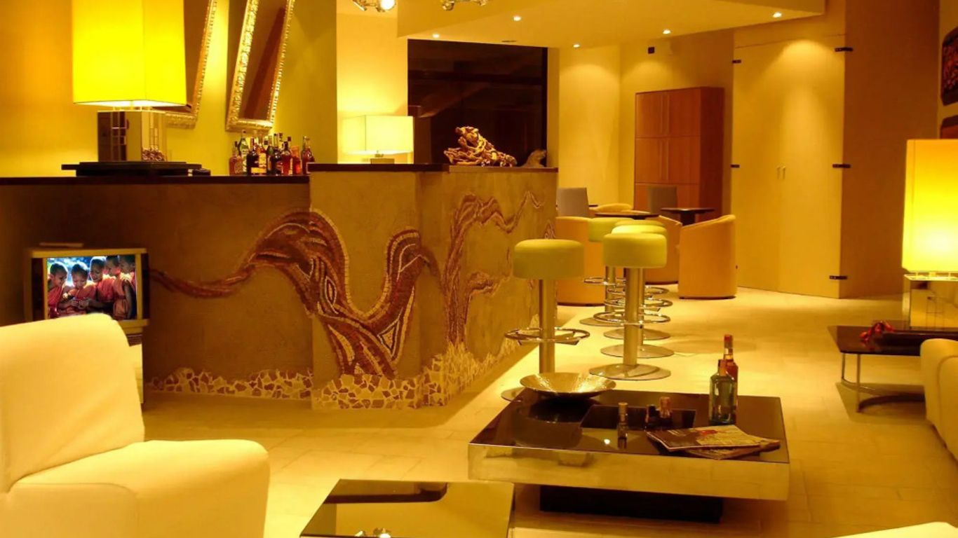 Koko Hotel Residence