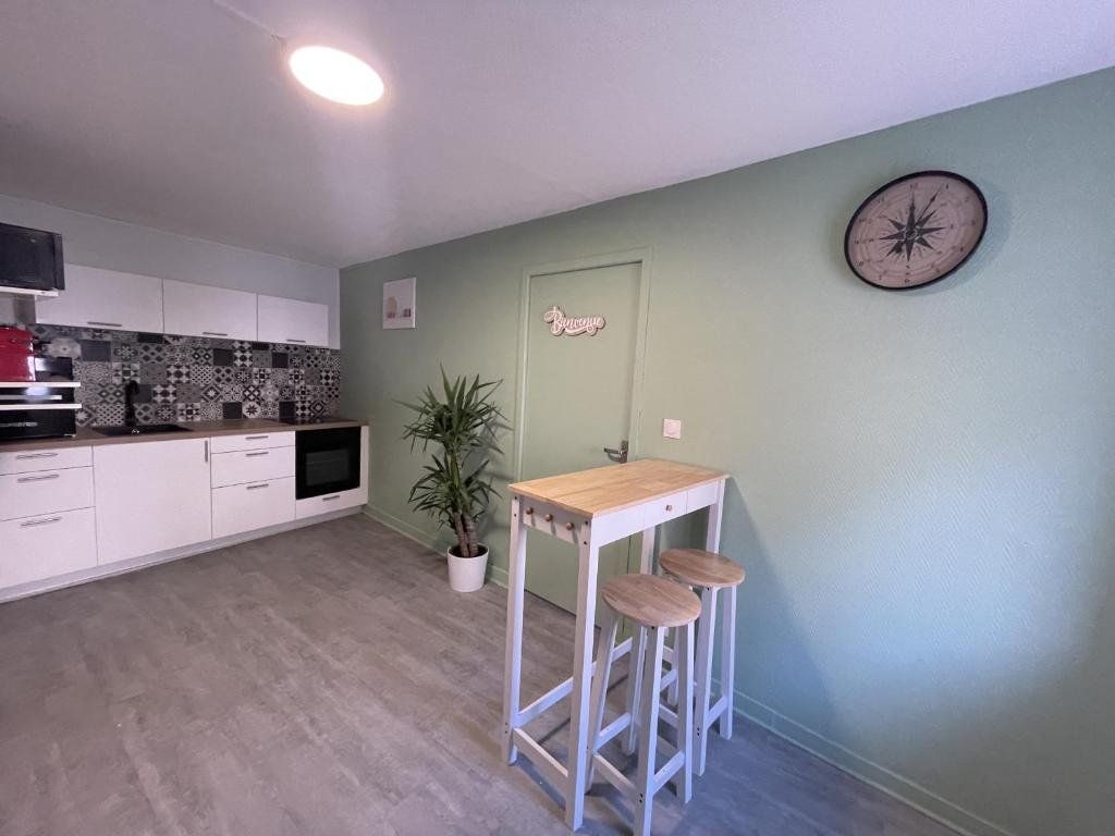 Le Corbusier - Cosy & Spa - Appartement - Firminy - Kitchen