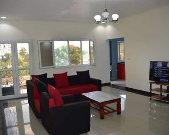 Résidence Rosalie - Yaoundé - Living room