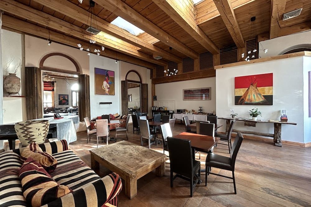 ذي إن آت فانيسي - سانتا في - مطعم