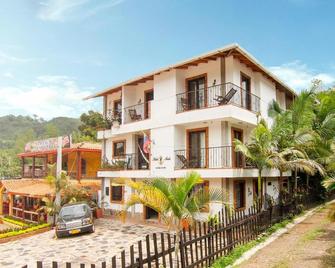Hotel El Ancla - La Vega - Building