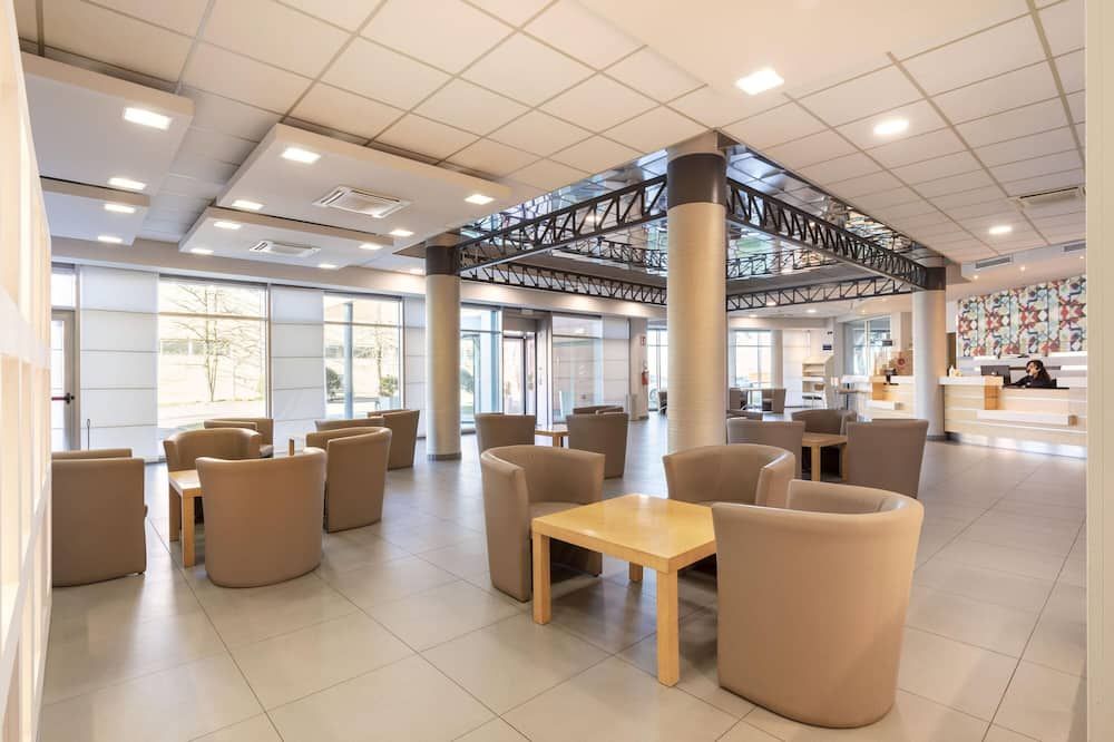 B&B Hotel Cherasco Langhe