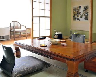 Shogetsu Ryokan - Nemuro - Comedor