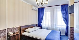 Hotel Teatralniy-New - Rostov on Don - Bedroom