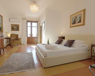 Atenea Luxury Suites - Agrigento - Camera da letto