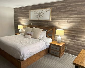 Timber Ridge Lodge Gatlinburg - Gatlinburg - Bedroom