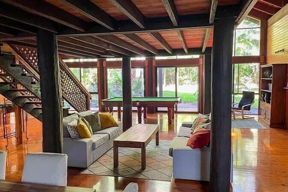 WaitaWhile Eco Retreat - Holiday sustainably, pool, walk to beach - Daintree - Salon